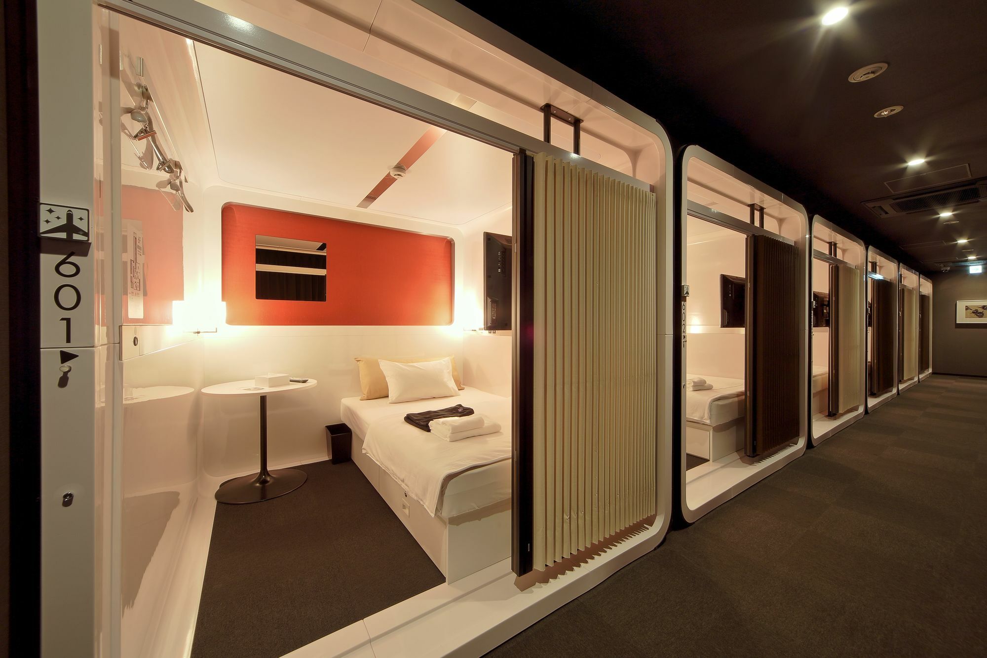 First Cabin Hanshin Nishiumeda Osaka Bagian luar foto